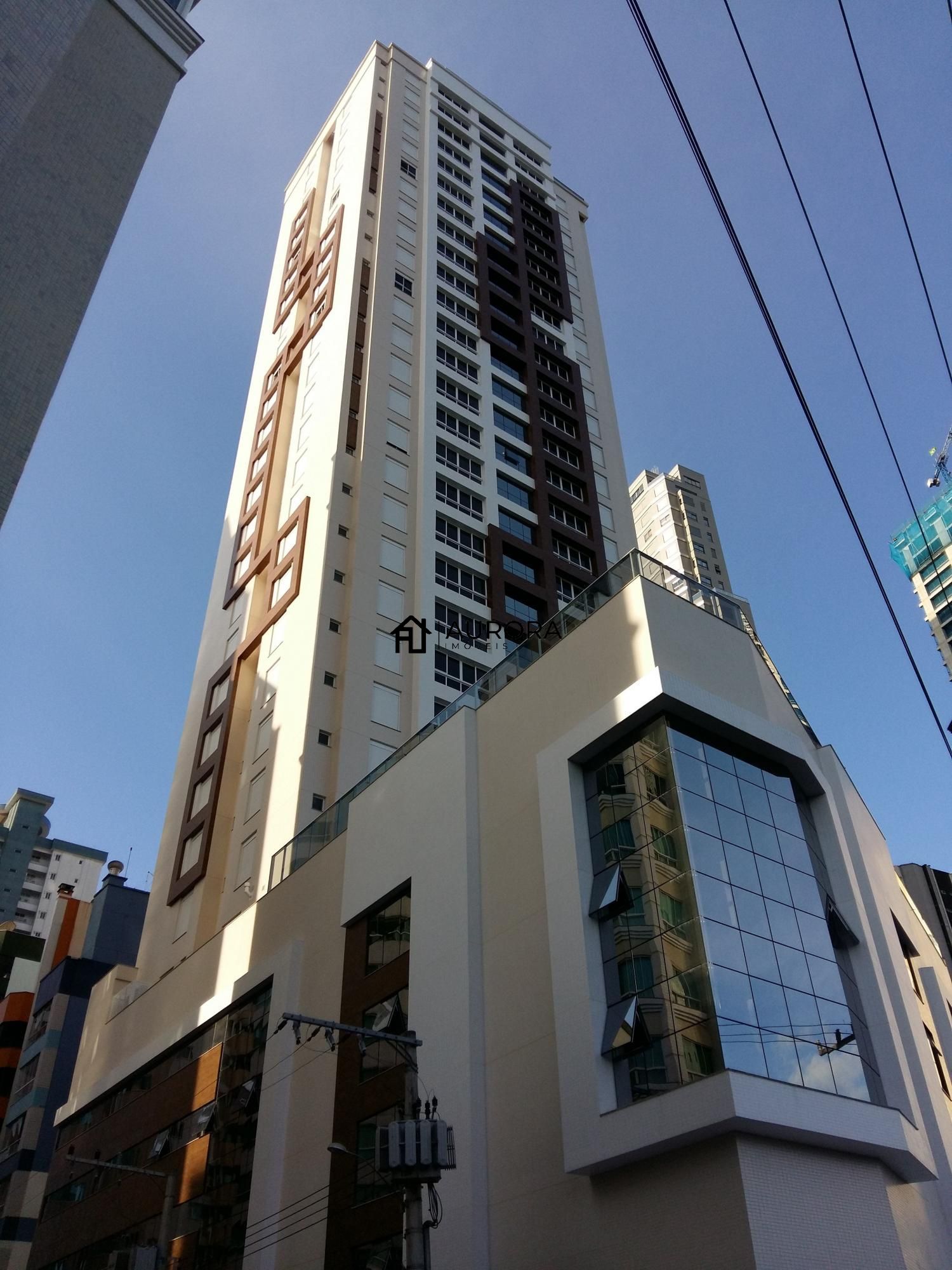 Apartamento, 4 quartos, 308 m² - Foto 1