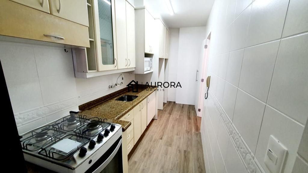 Apartamento à venda com 3 quartos, 105m² - Foto 12