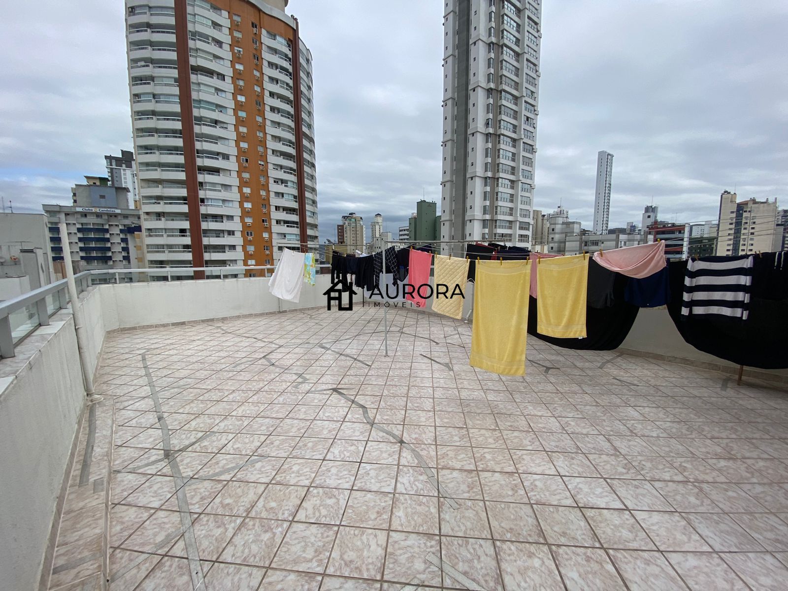 Apartamento à venda com 1 quarto, 72m² - Foto 13