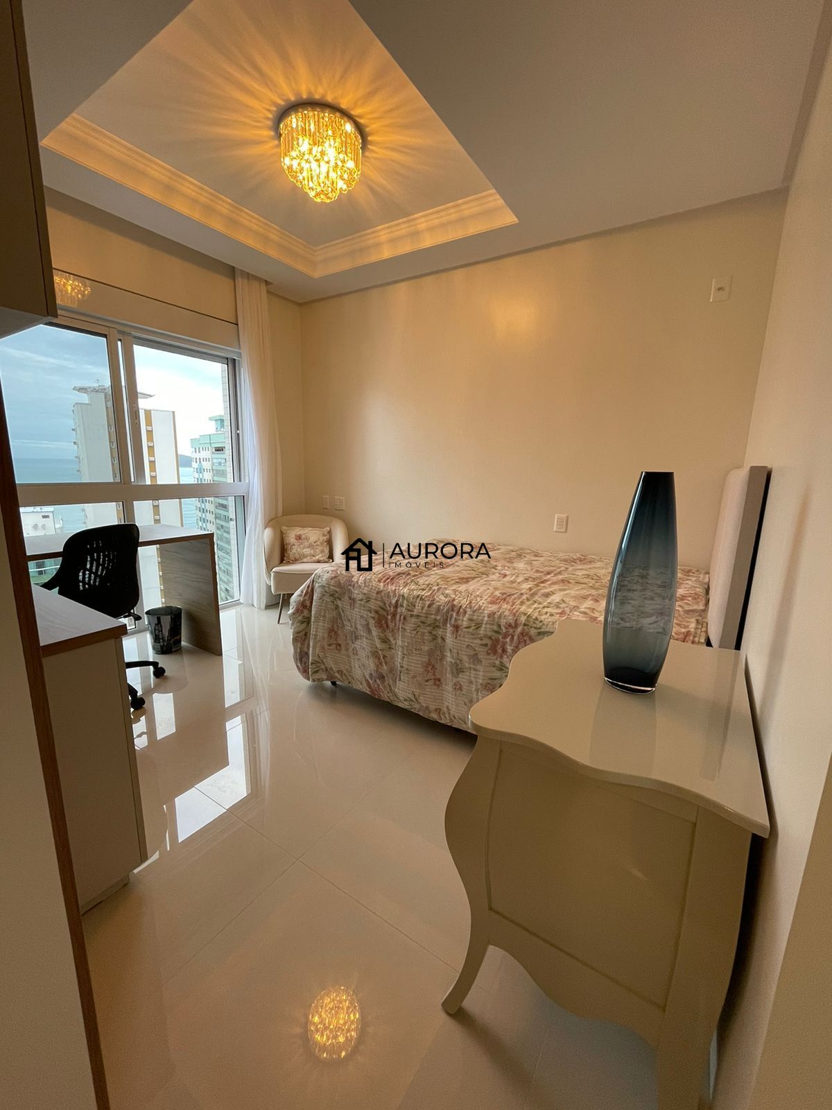 Apartamento à venda com 4 quartos, 167m² - Foto 18