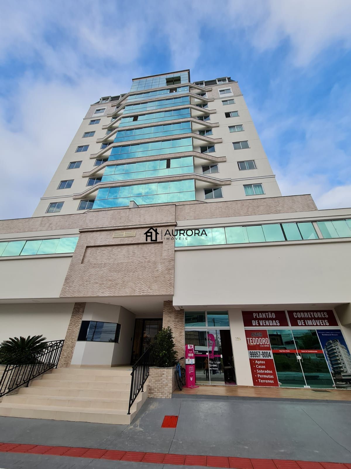 Apartamento, 2 quartos, 77 m² - Foto 1