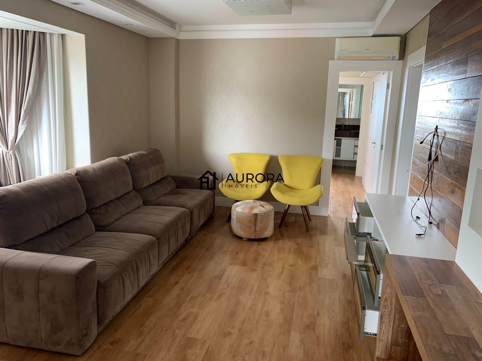 Apartamento à venda com 3 quartos, 240m² - Foto 7