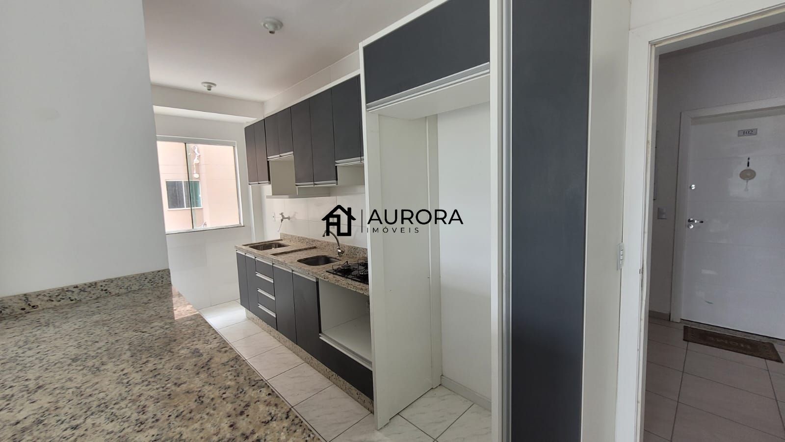 Apartamento à venda com 2 quartos, 59m² - Foto 3