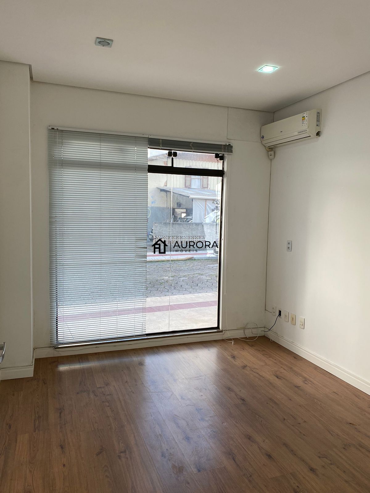 Conjunto Comercial-Sala à venda, 80m² - Foto 4