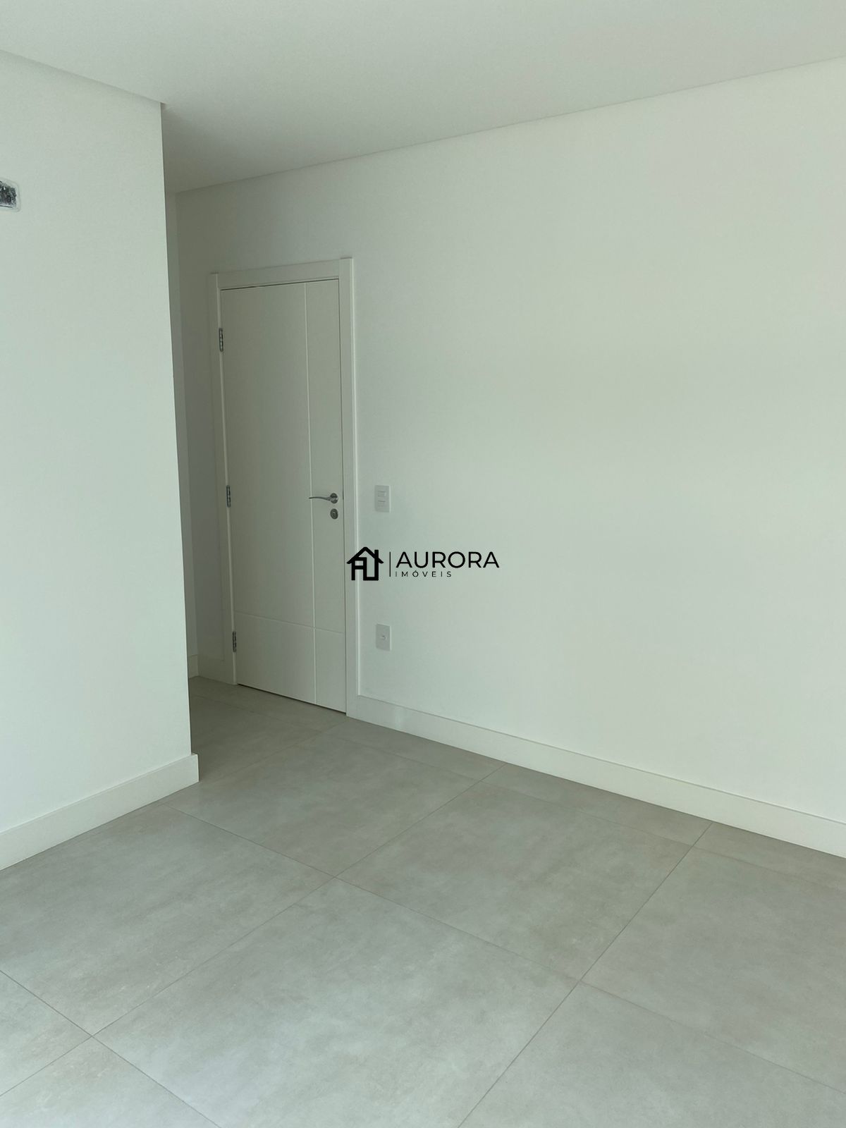 Apartamento à venda com 3 quartos, 137m² - Foto 13