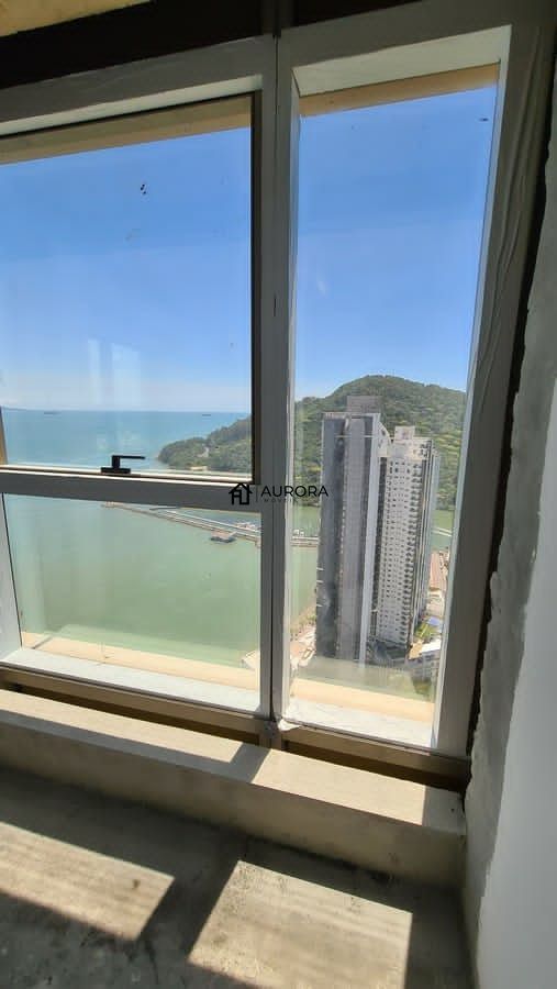 Apartamento à venda com 4 quartos, 257m² - Foto 11