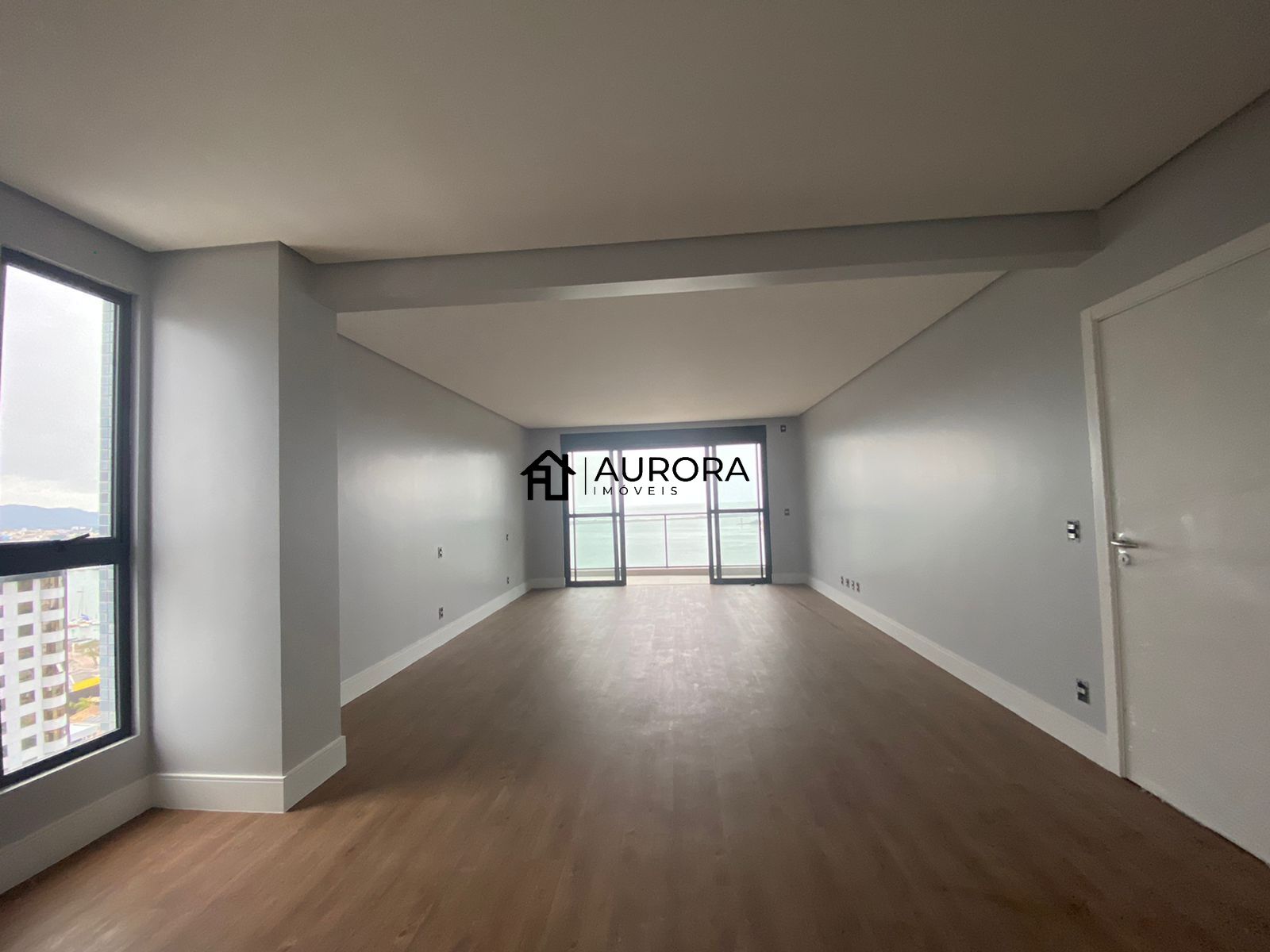 Apartamento à venda com 4 quartos, 322m² - Foto 23