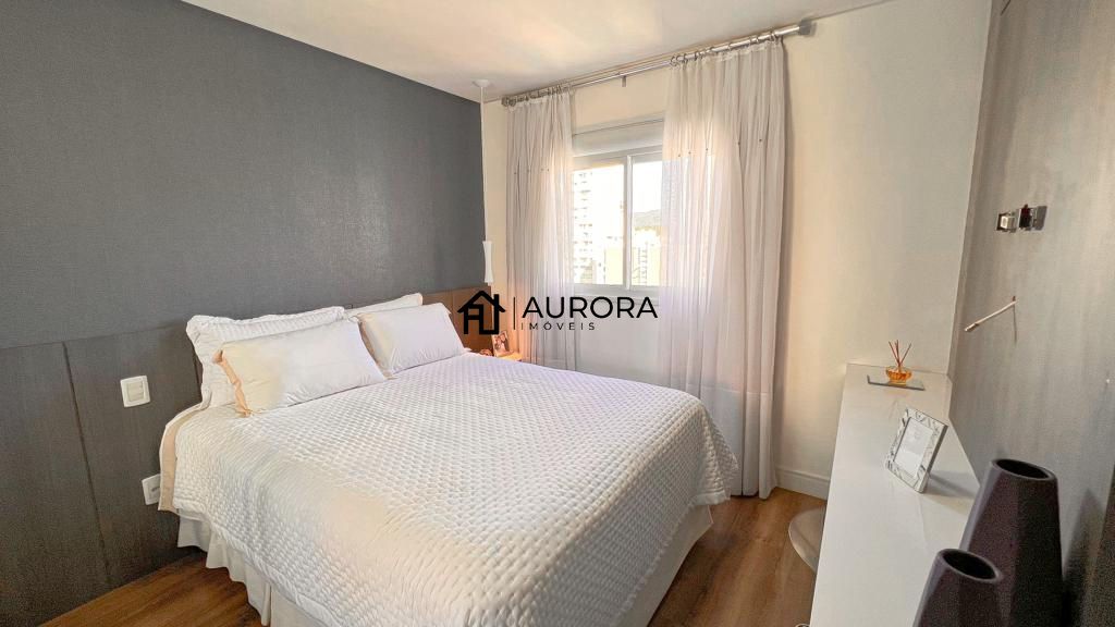 Apartamento à venda com 3 quartos, 128m² - Foto 33