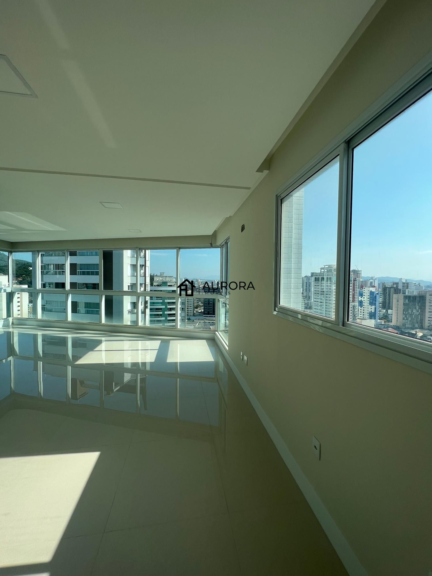 Apartamento à venda com 4 quartos, 165m² - Foto 6