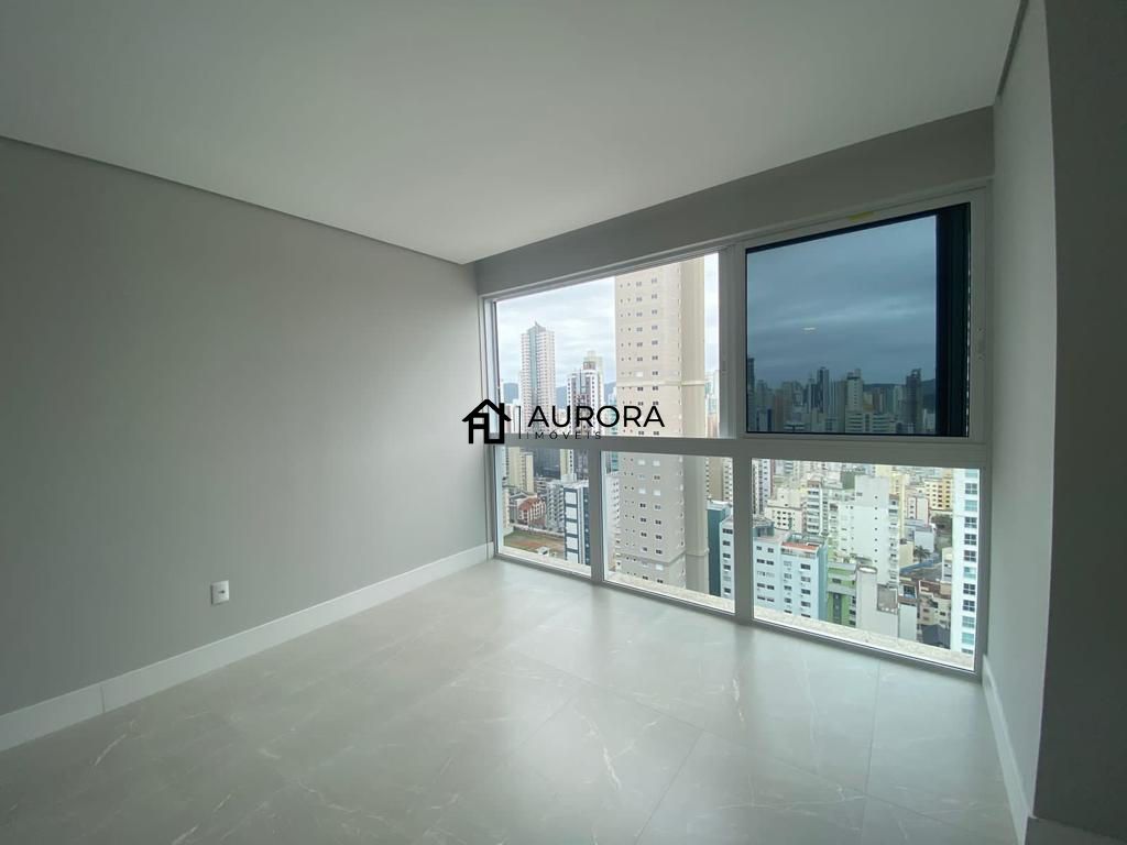 Apartamento à venda com 4 quartos, 143m² - Foto 19