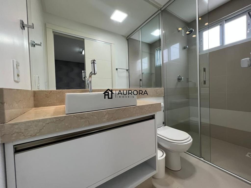 Apartamento, 3 quartos, 120 m² - Foto 1