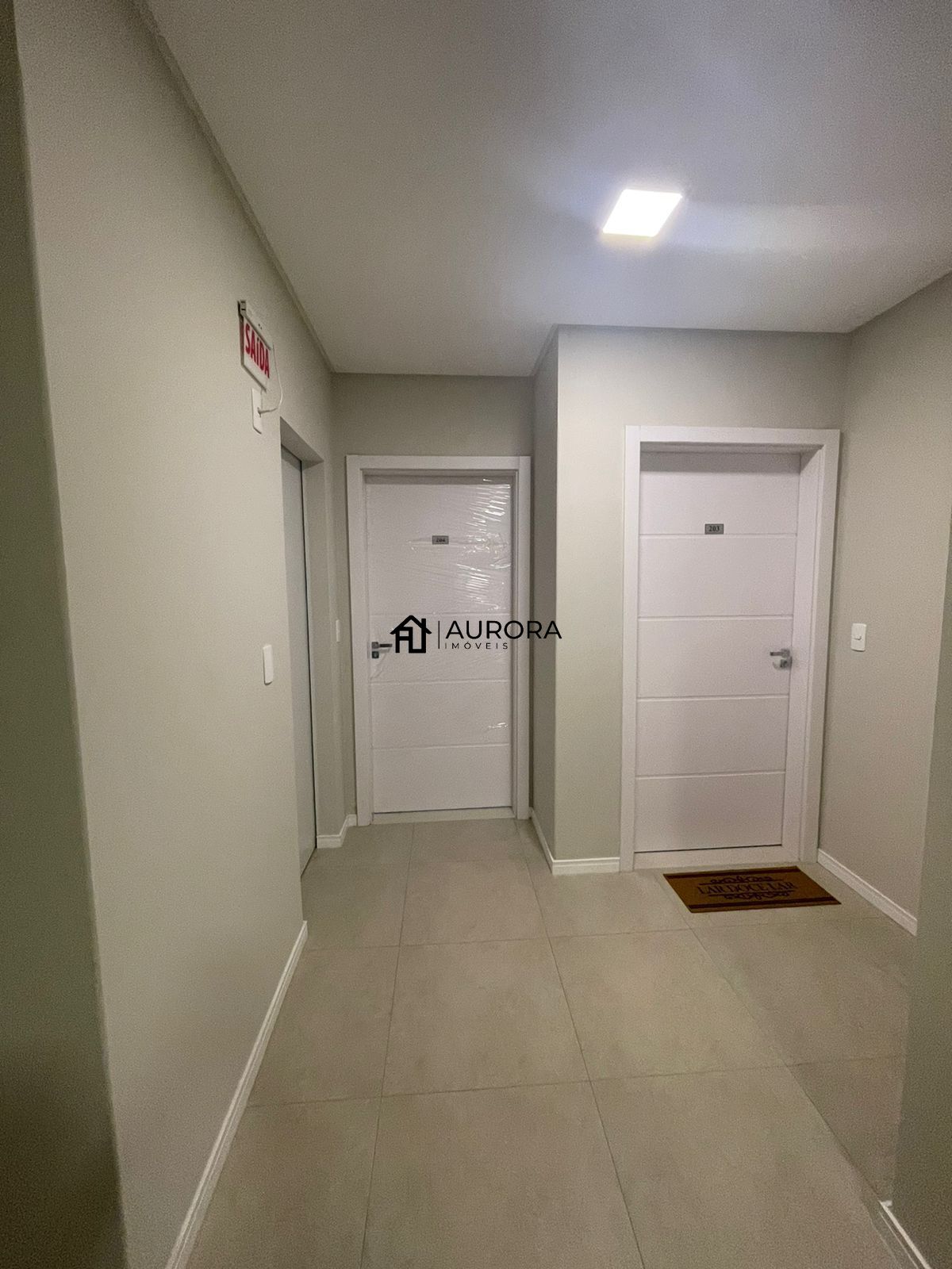 Apartamento à venda com 2 quartos, 77m² - Foto 7