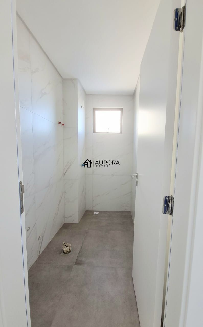 Apartamento à venda com 3 quartos, 115m² - Foto 8