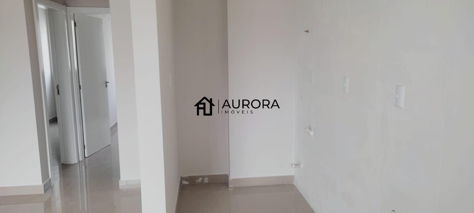 Apartamento à venda com 2 quartos, 58m² - Foto 4