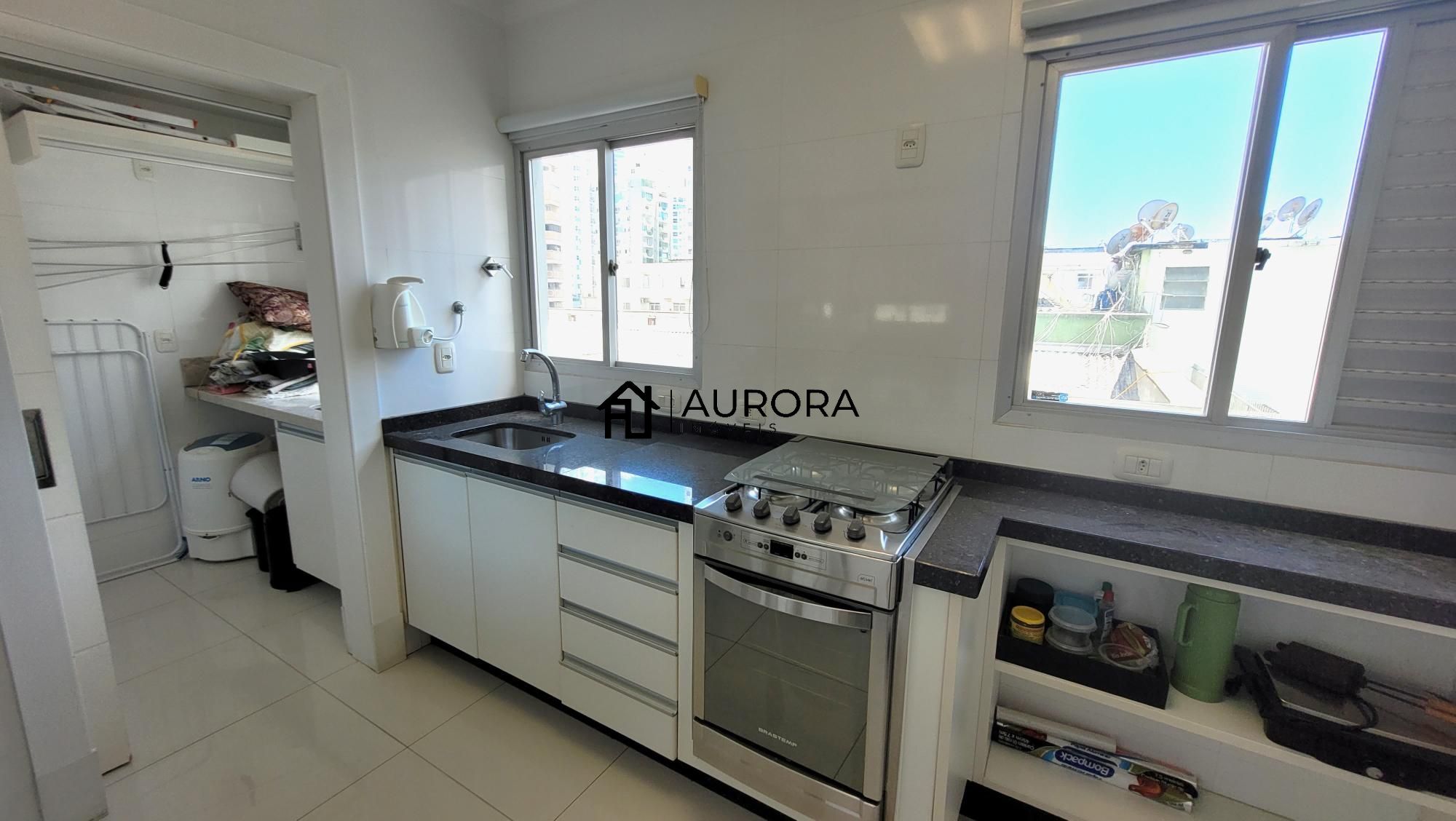 Apartamento à venda e aluguel com 3 quartos, 129m² - Foto 7