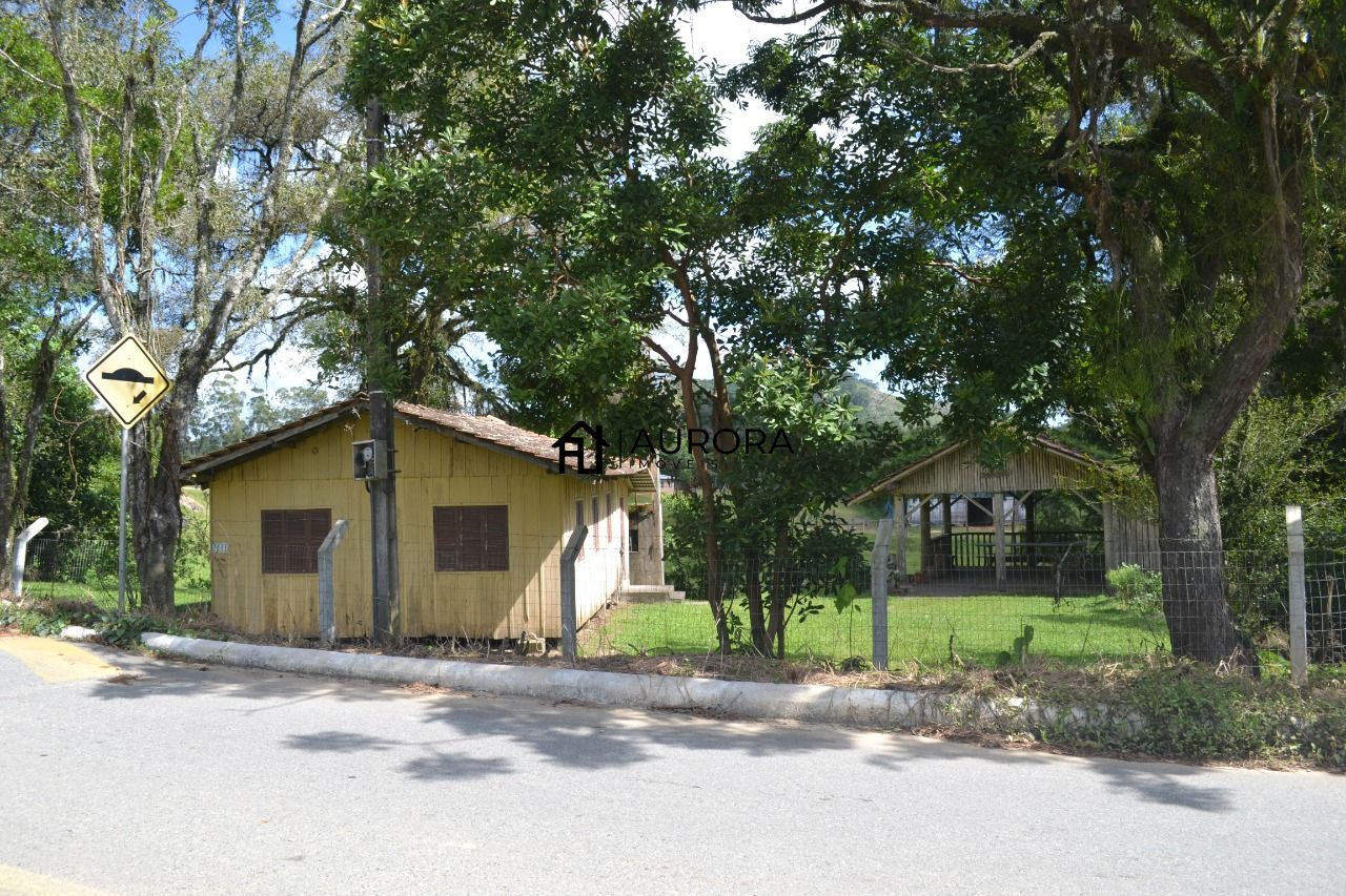 Chácara à venda com 2 quartos, 2450m² - Foto 1