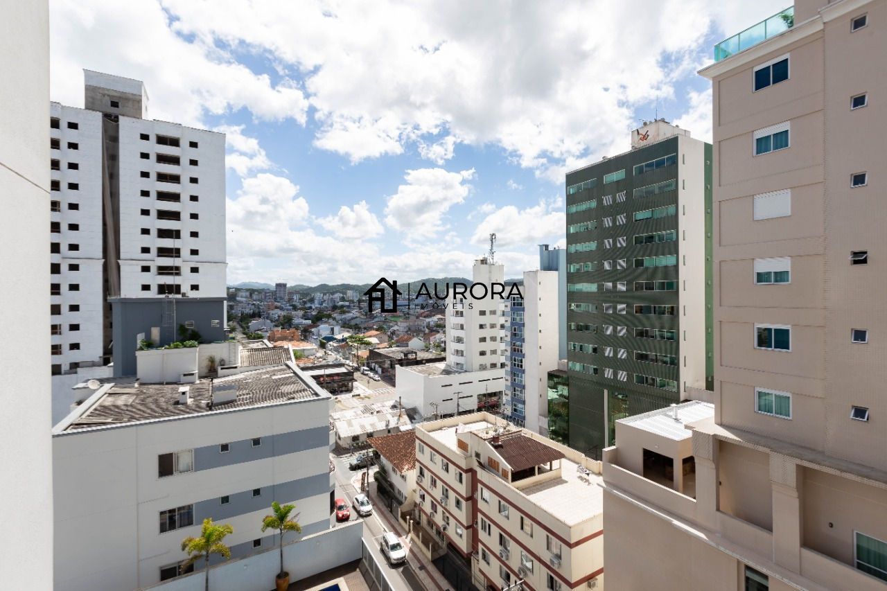 Apartamento à venda com 4 quartos, 150m² - Foto 24