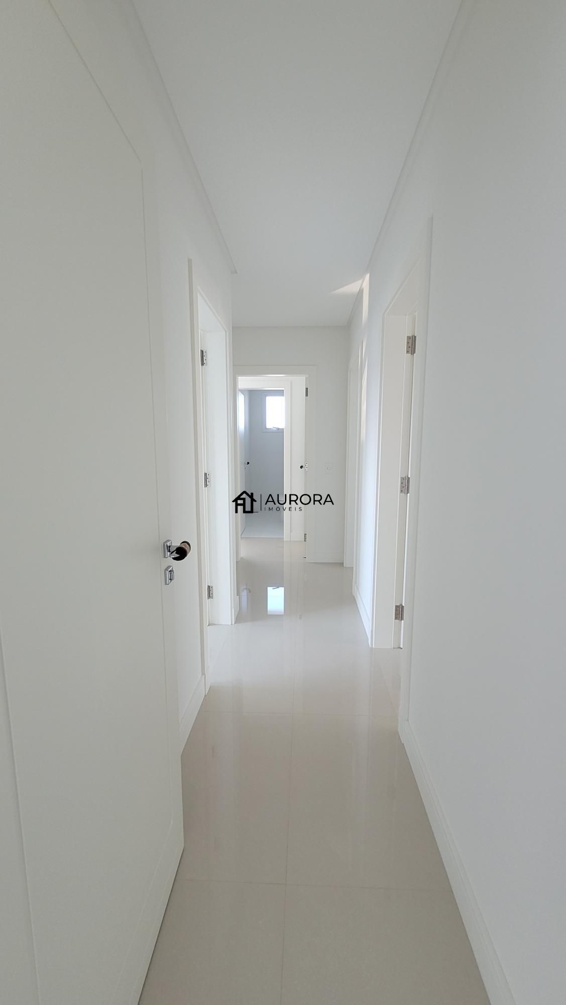 Apartamento à venda com 4 quartos, 144m² - Foto 7