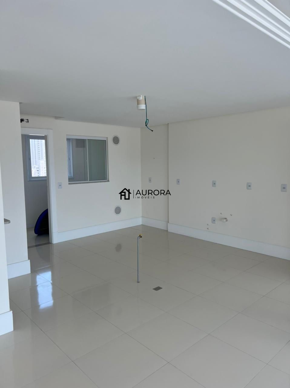 Apartamento à venda com 3 quartos, 130m² - Foto 7