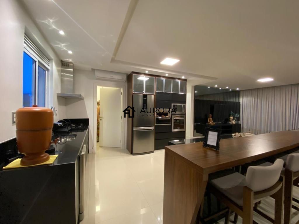 Apartamento à venda com 4 quartos, 149m² - Foto 15