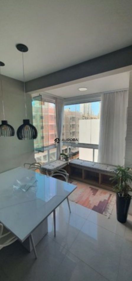 Apartamento à venda com 2 quartos, 69m² - Foto 1