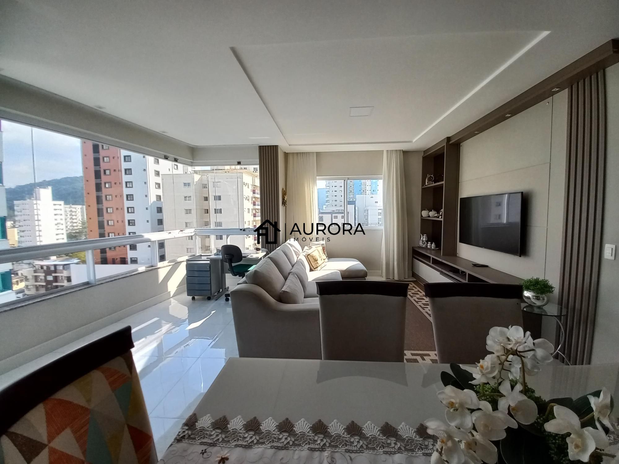 Apartamento à venda com 3 quartos, 119m² - Foto 15