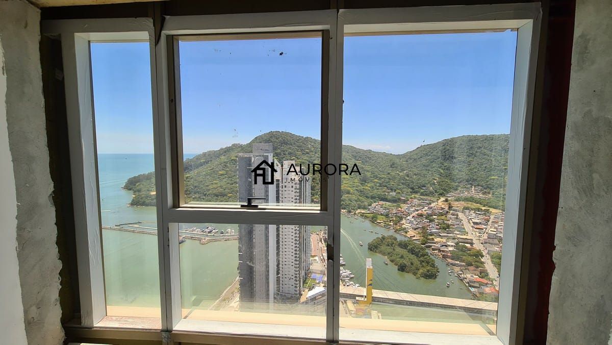 Apartamento à venda com 4 quartos, 257m² - Foto 10