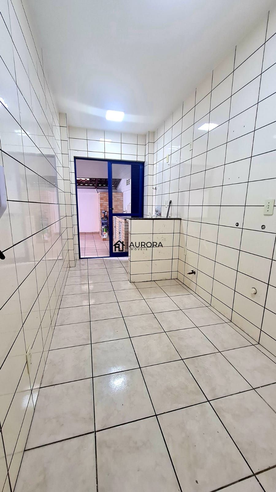 Apartamento à venda com 2 quartos, 161m² - Foto 9