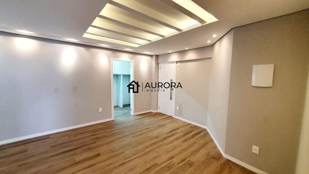 Apartamento à venda com 3 quartos, 105m² - Foto 8