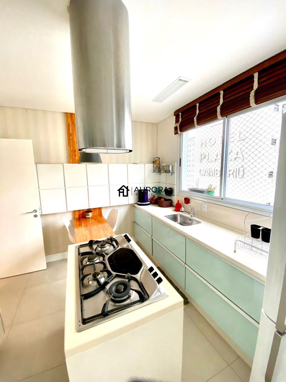 Apartamento à venda com 2 quartos, 158m² - Foto 10