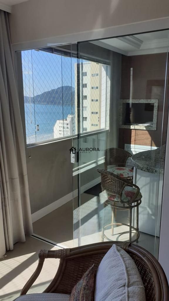 Apartamento à venda com 3 quartos, 118m² - Foto 4