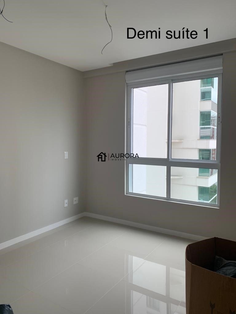 Apartamento à venda com 4 quartos, 130m² - Foto 28