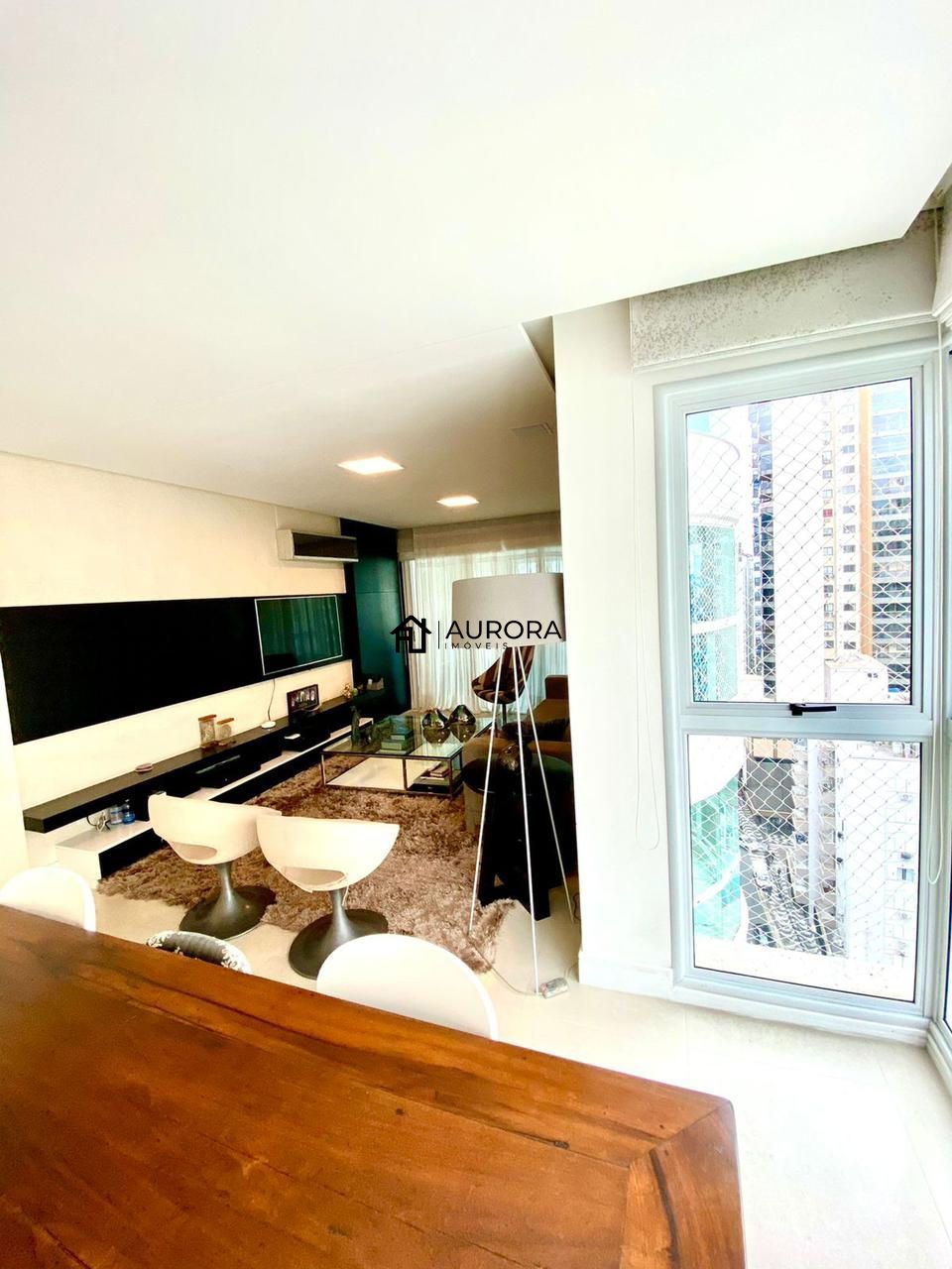 Apartamento à venda com 2 quartos, 158m² - Foto 4