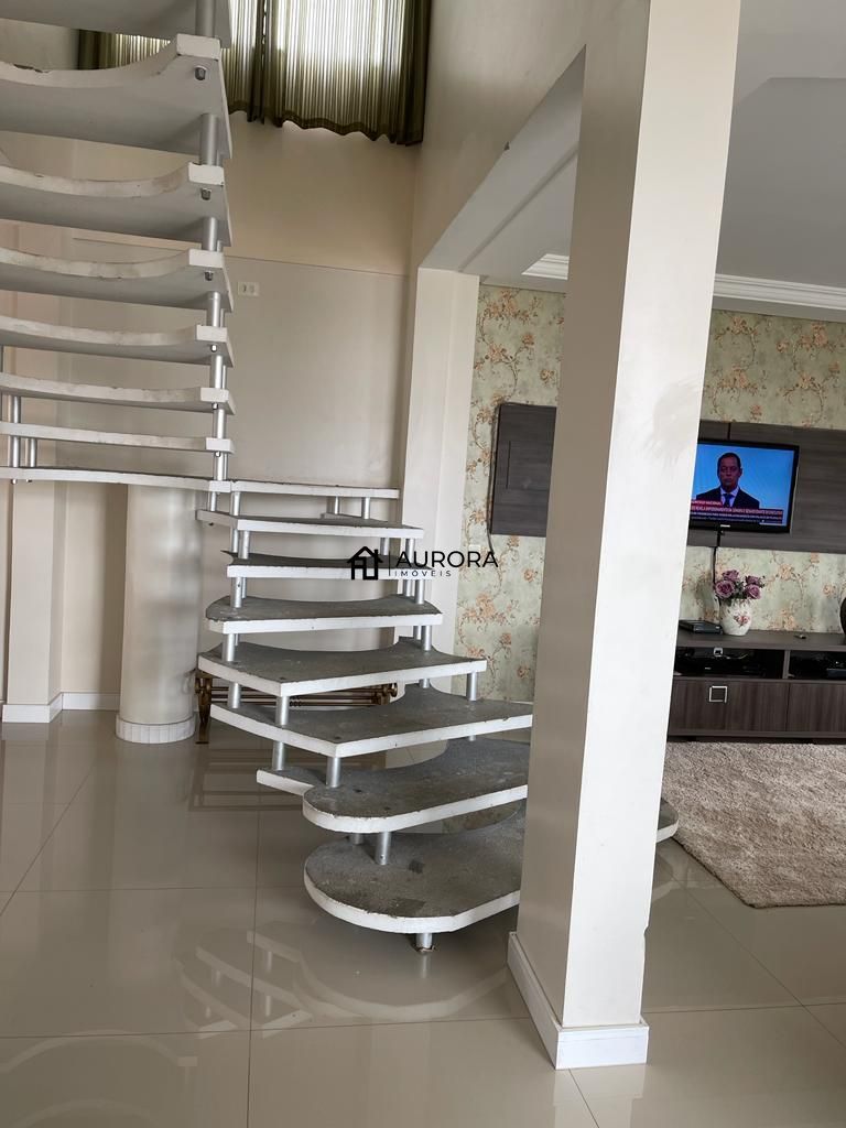 Casa à venda com 4 quartos, 350m² - Foto 16