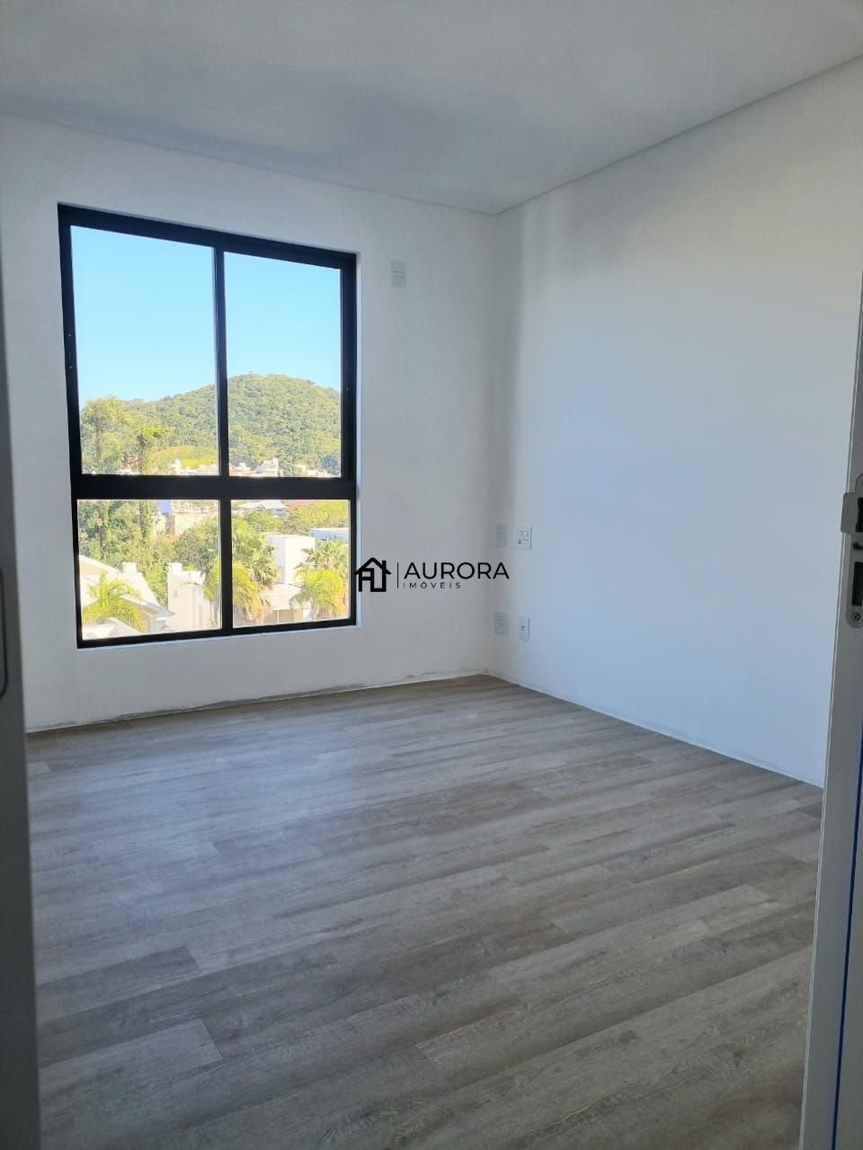 Apartamento à venda com 3 quartos, 115m² - Foto 17