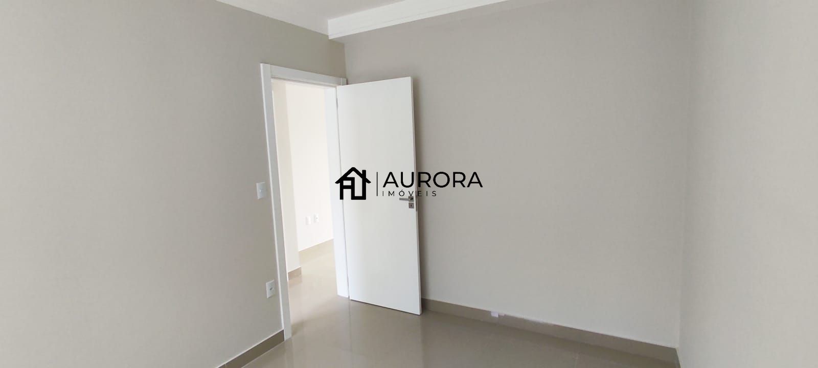 Apartamento à venda com 2 quartos, 58m² - Foto 6