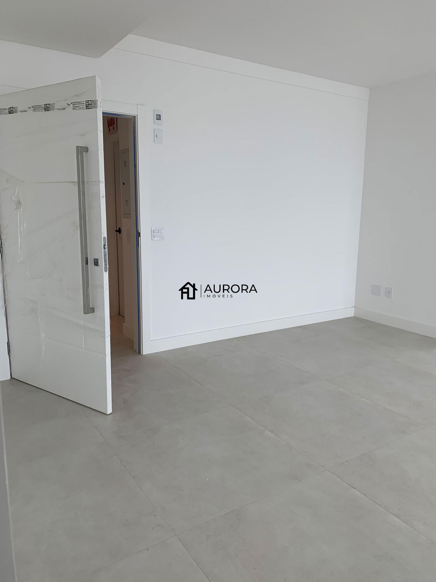 Apartamento à venda com 3 quartos, 137m² - Foto 6