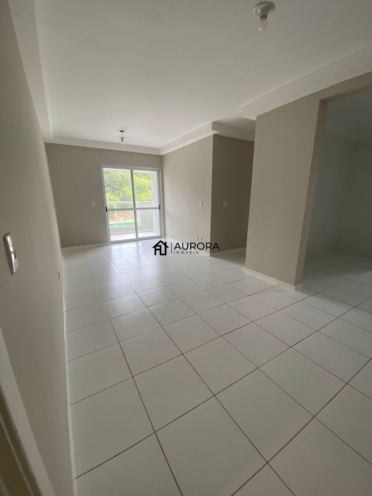 Apartamento à venda com 3 quartos, 89m² - Foto 1