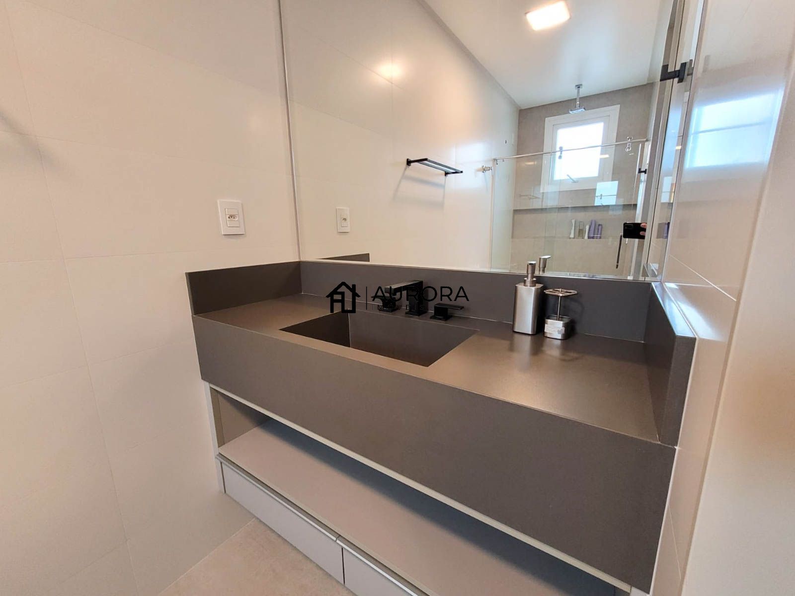 Apartamento à venda com 3 quartos, 172m² - Foto 28