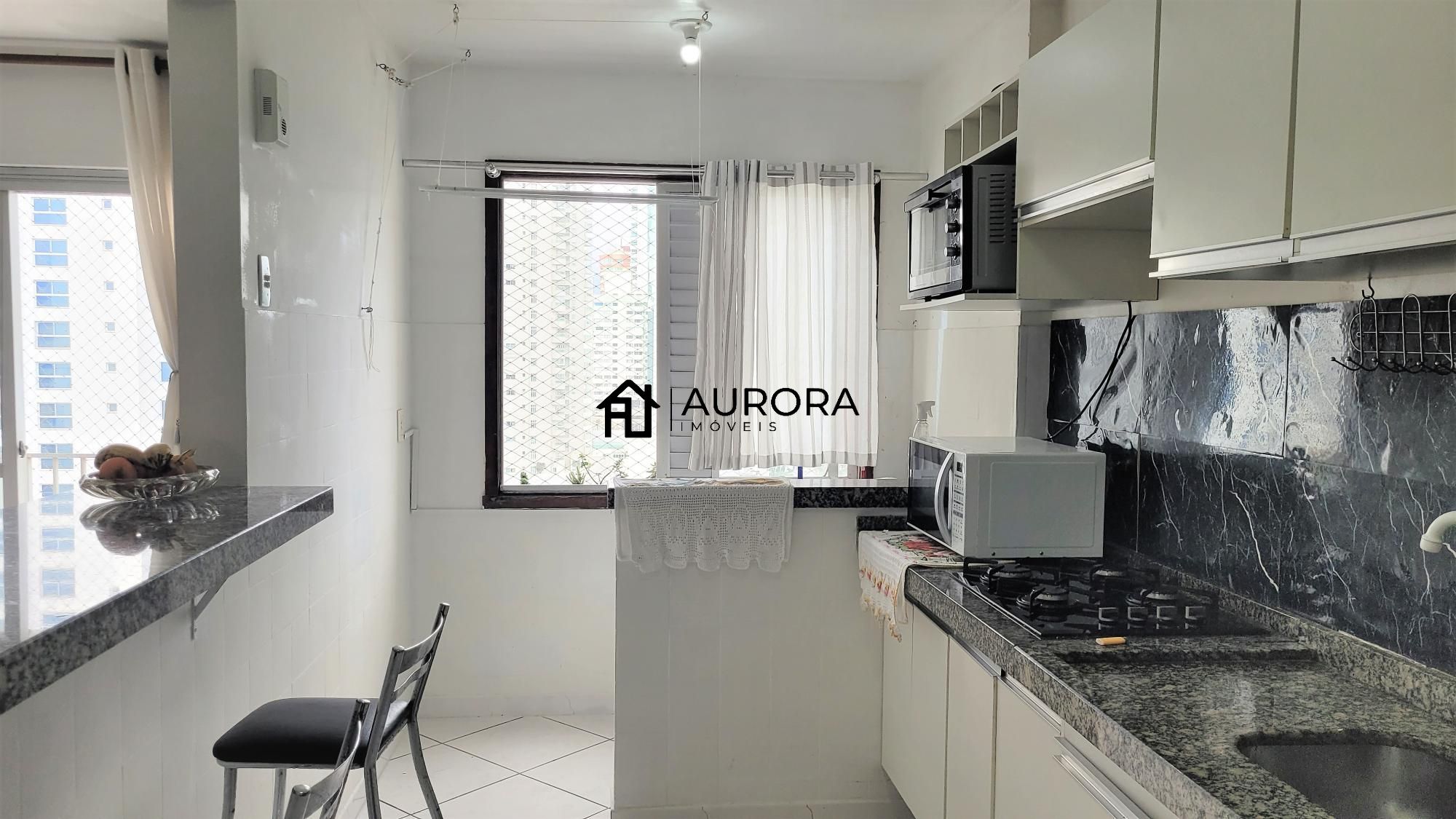 Apartamento à venda com 2 quartos, 75m² - Foto 5