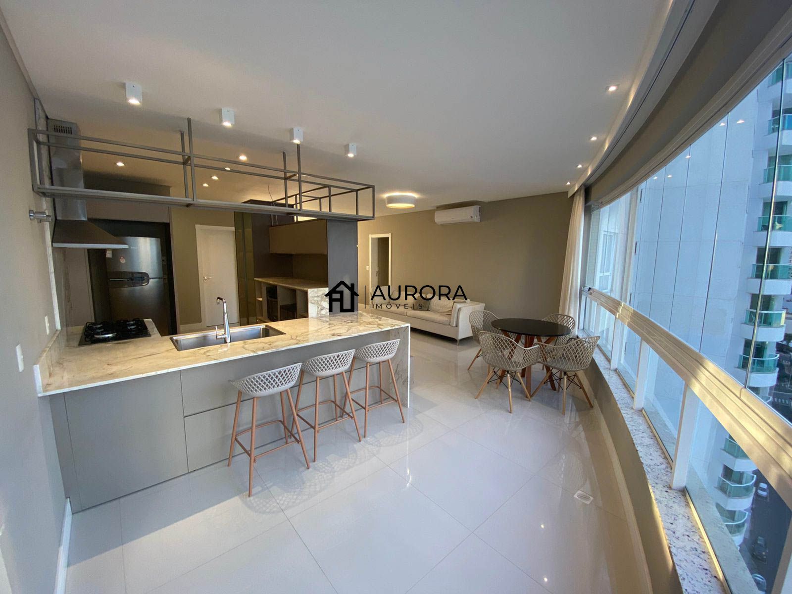 Apartamento, 3 quartos, 134 m² - Foto 3