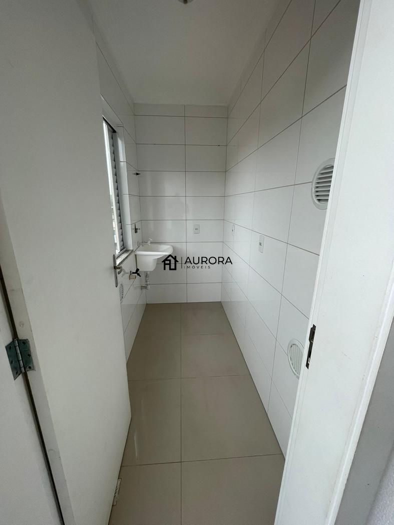 Apartamento à venda com 2 quartos, 76m² - Foto 6