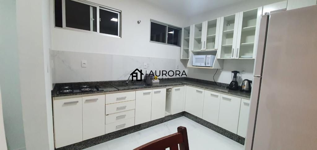 Apartamento à venda com 2 quartos, 68m² - Foto 5