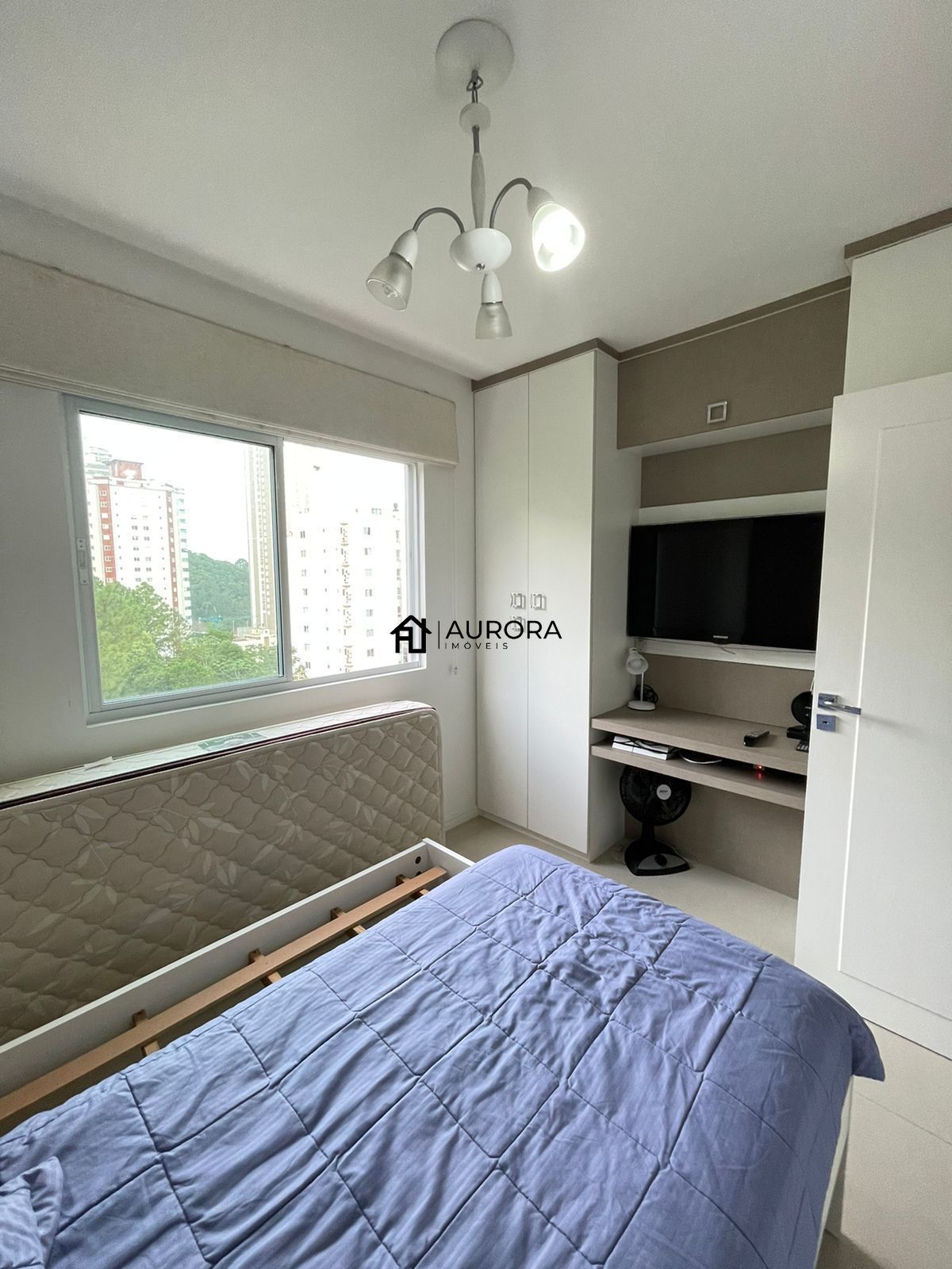 Apartamento à venda com 3 quartos, 140m² - Foto 9