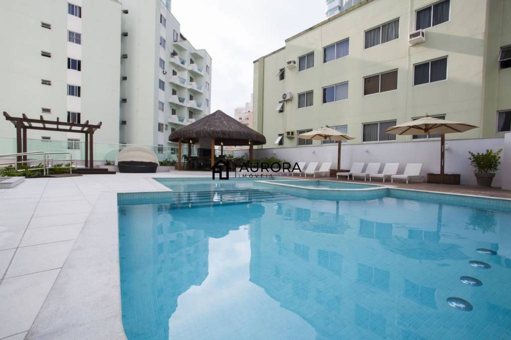 Apartamento, 3 quartos, 131 m² - Foto 2