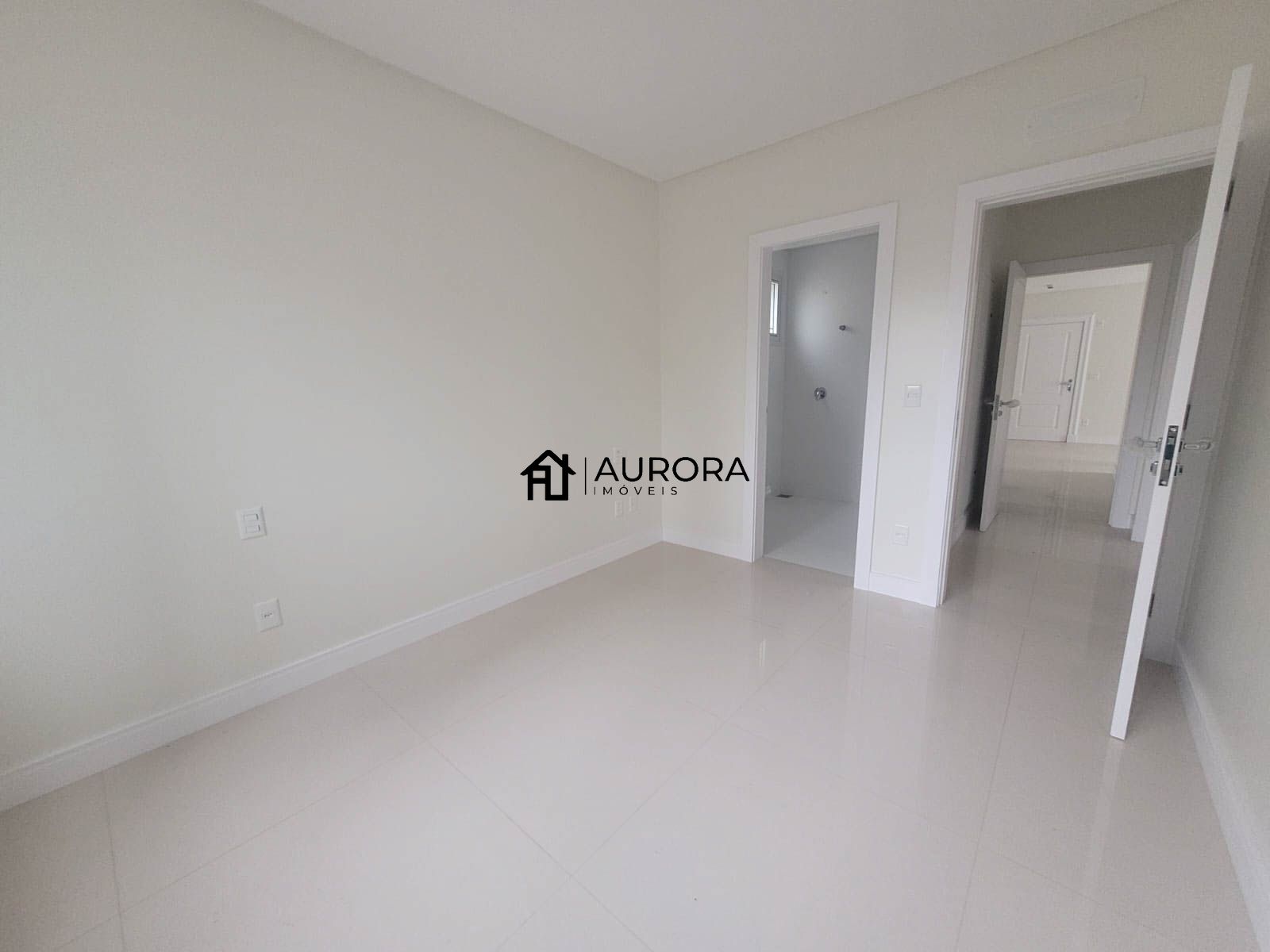 Apartamento à venda com 3 quartos, 128m² - Foto 6