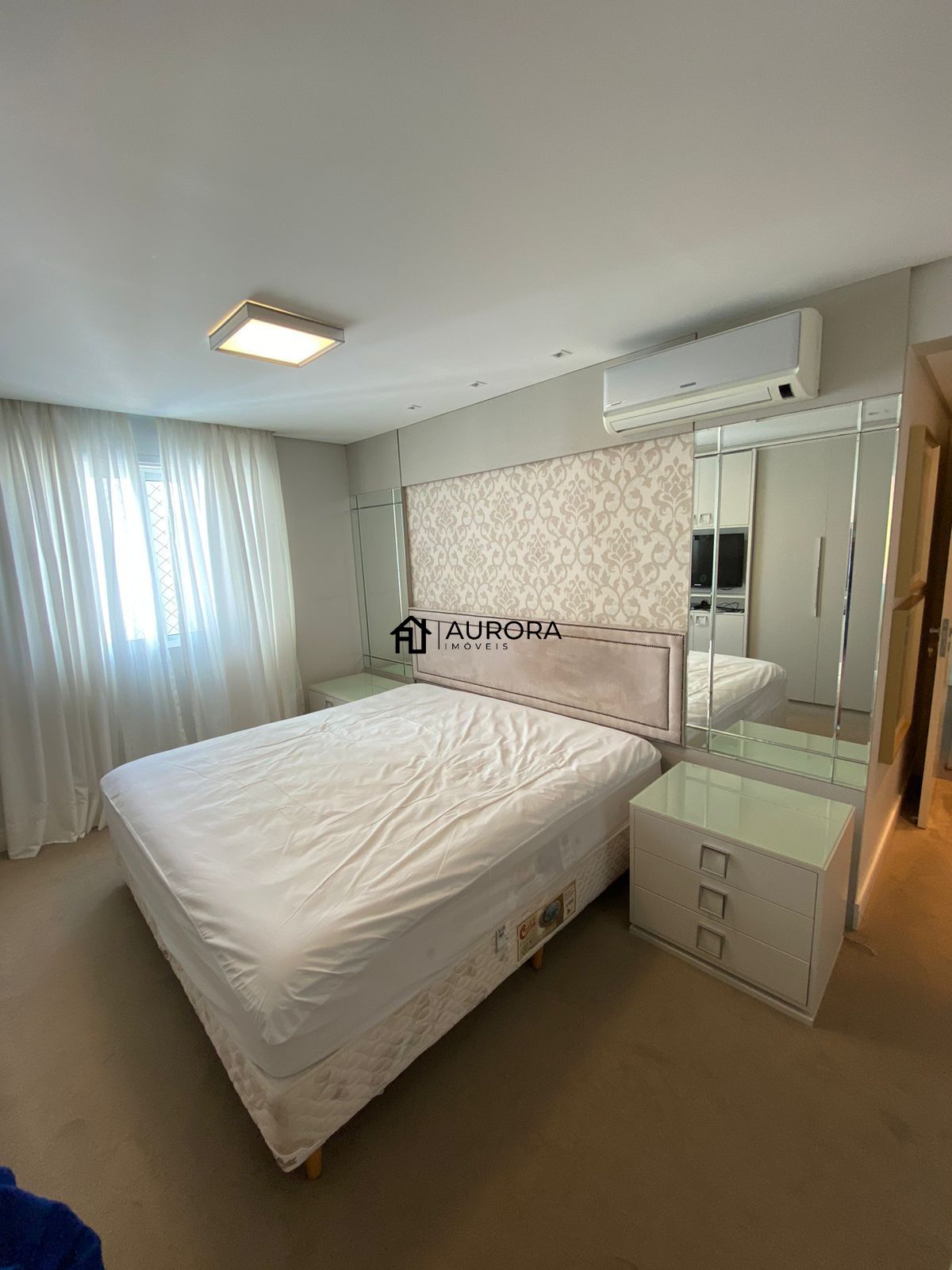 Apartamento à venda com 3 quartos, 205m² - Foto 30