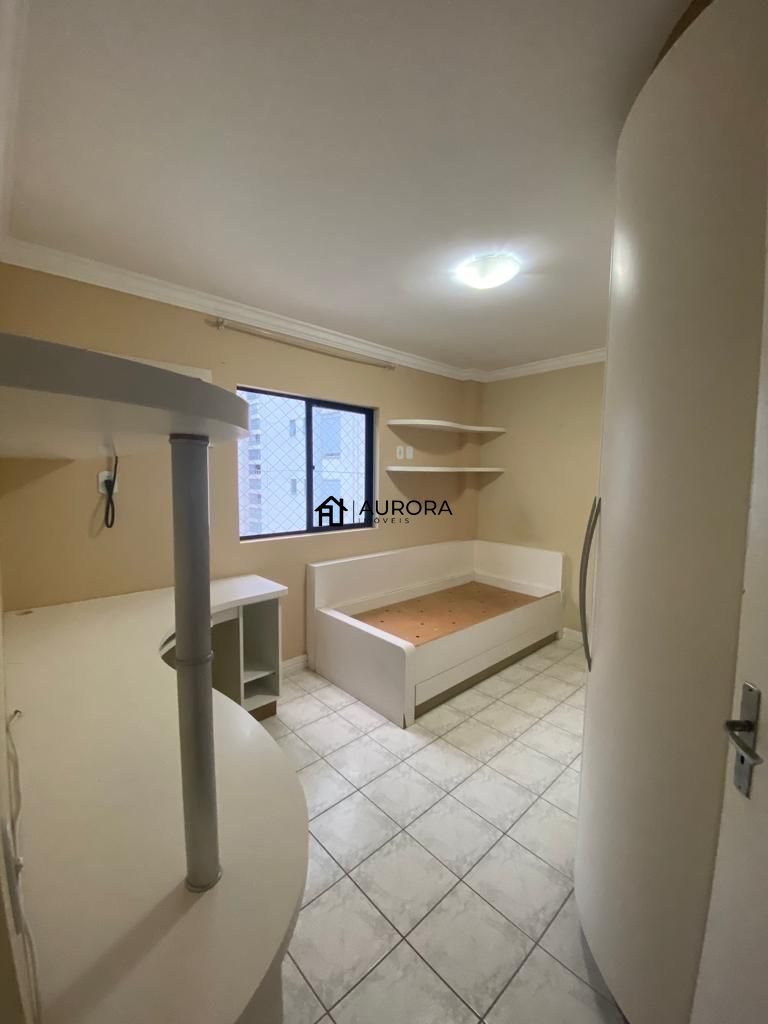 Apartamento à venda com 3 quartos, 157m² - Foto 21