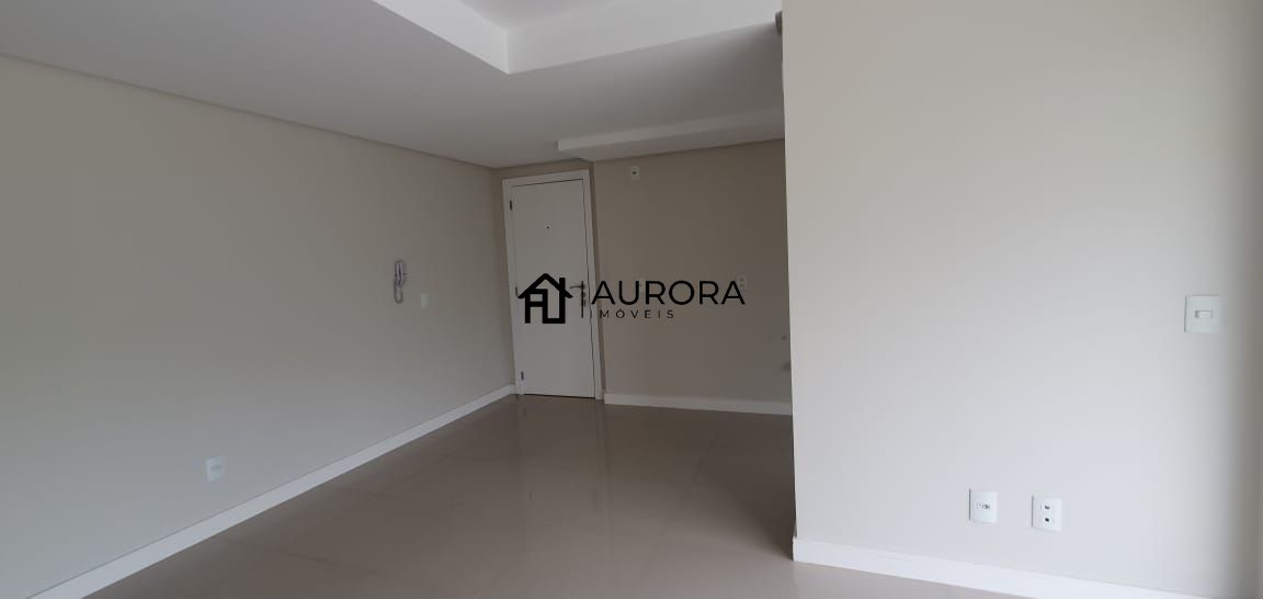 Apartamento à venda com 2 quartos, 70m² - Foto 8