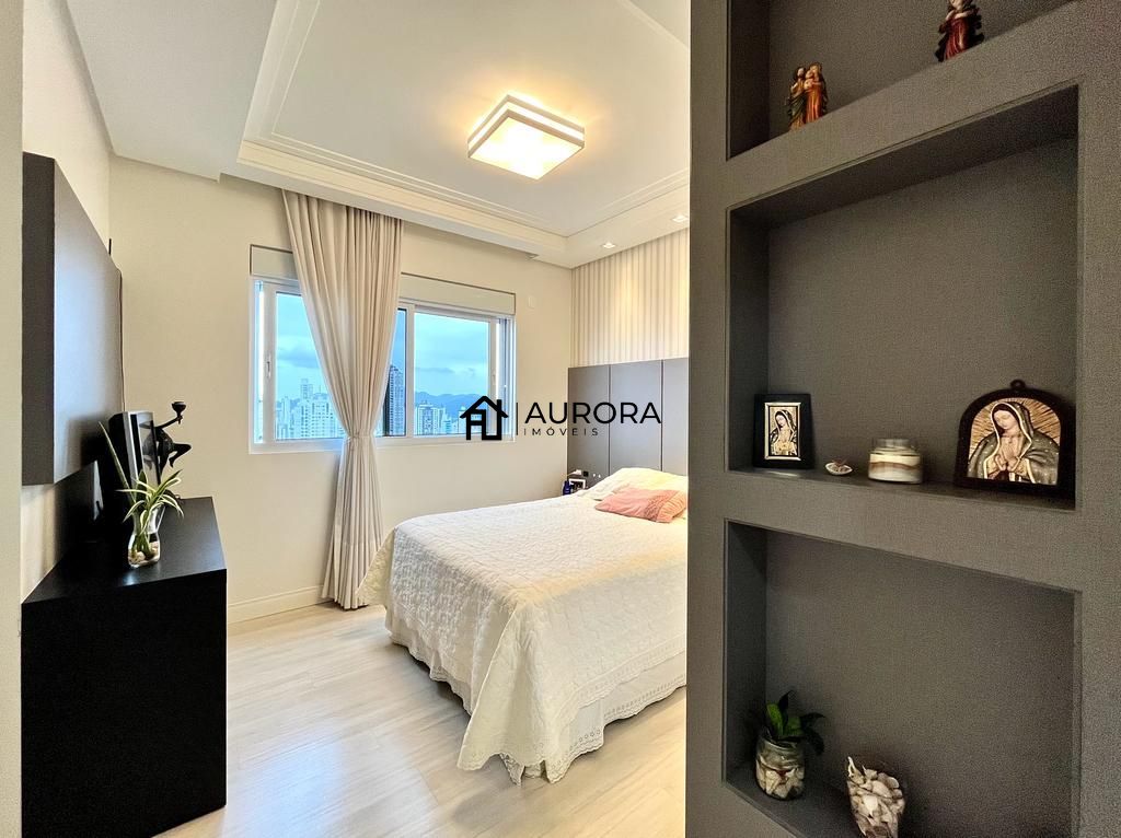 Apartamento à venda com 3 quartos, 144m² - Foto 34